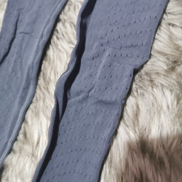 Lululemon Reveal 7/8 Tight *Vortex 25" - Picture 2 of 9